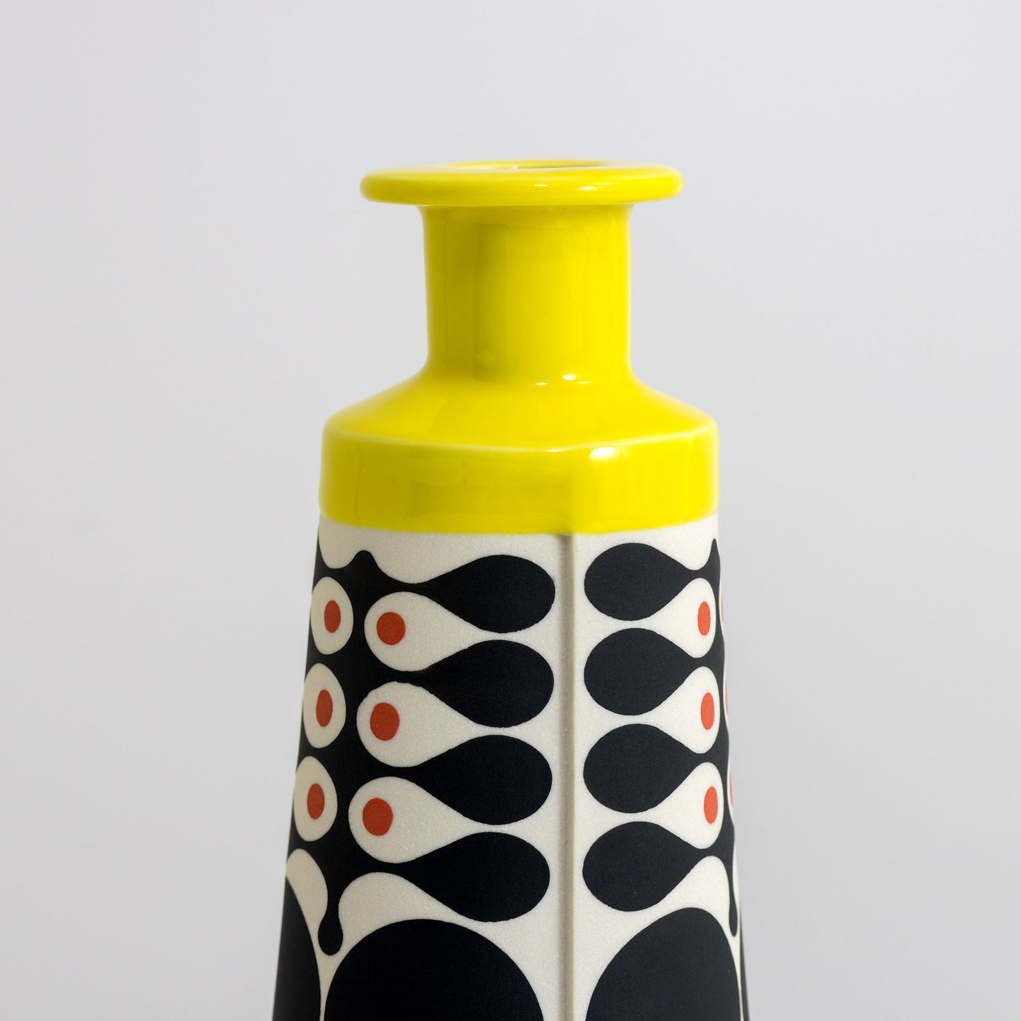 Cone Bottle with yellow glaze, vertical seaweed pattern in black